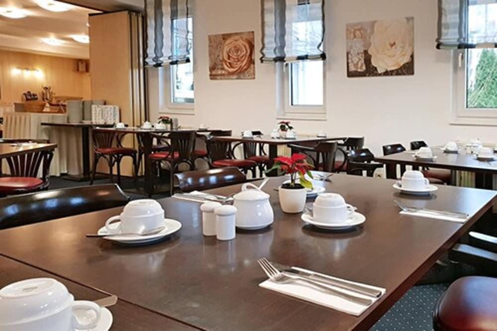 Dormero Hotel Hoyerswerda Kültér fotó